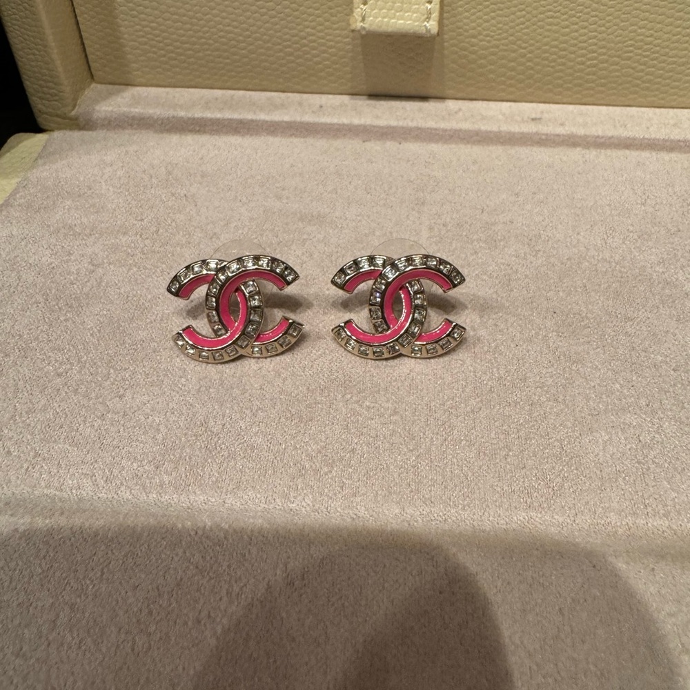 Large CC Pink and Silver Earrings - Picture 5 of 6